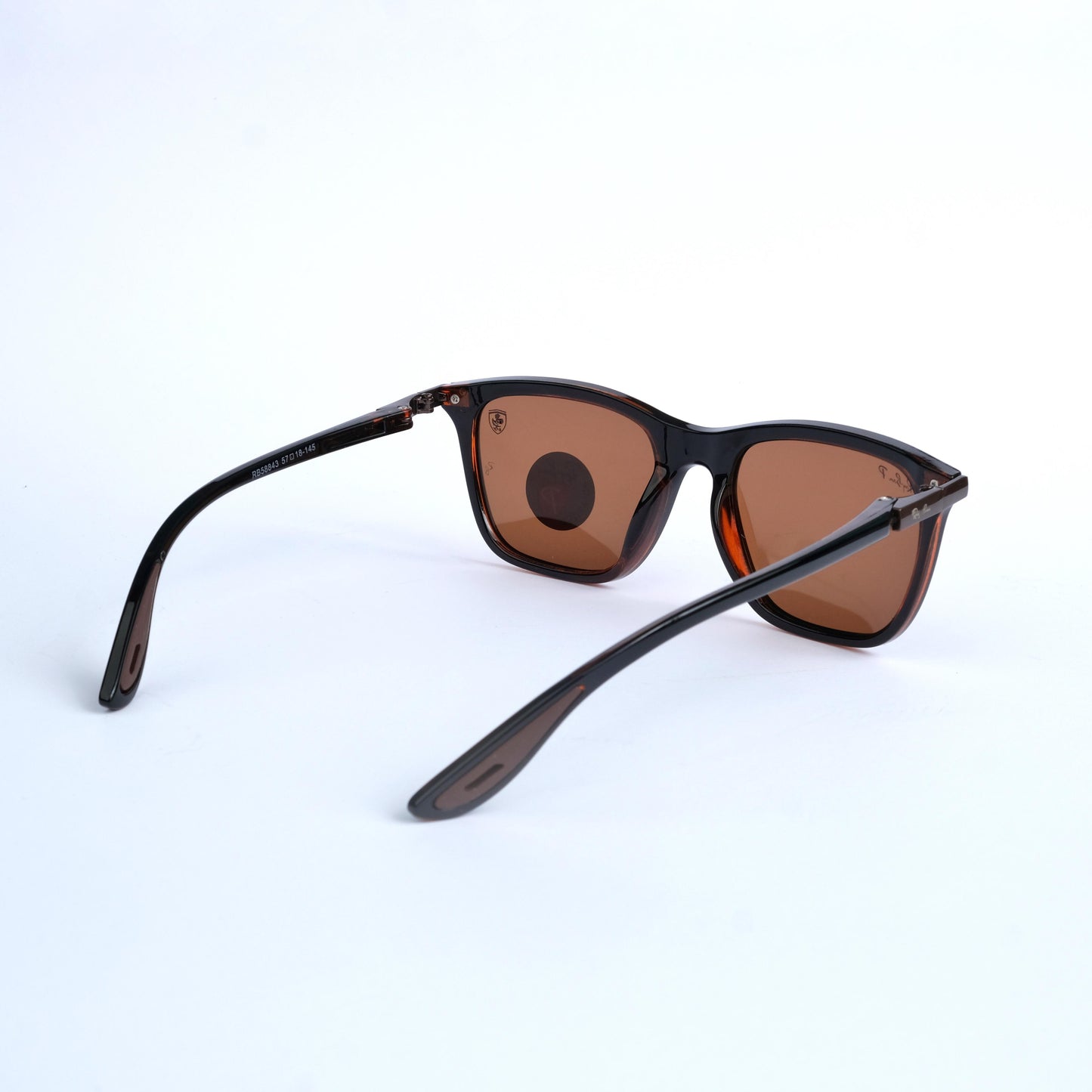 Polarized Brown 443
