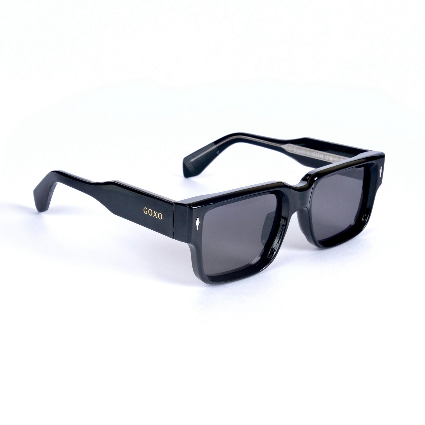 Black square polarized 344