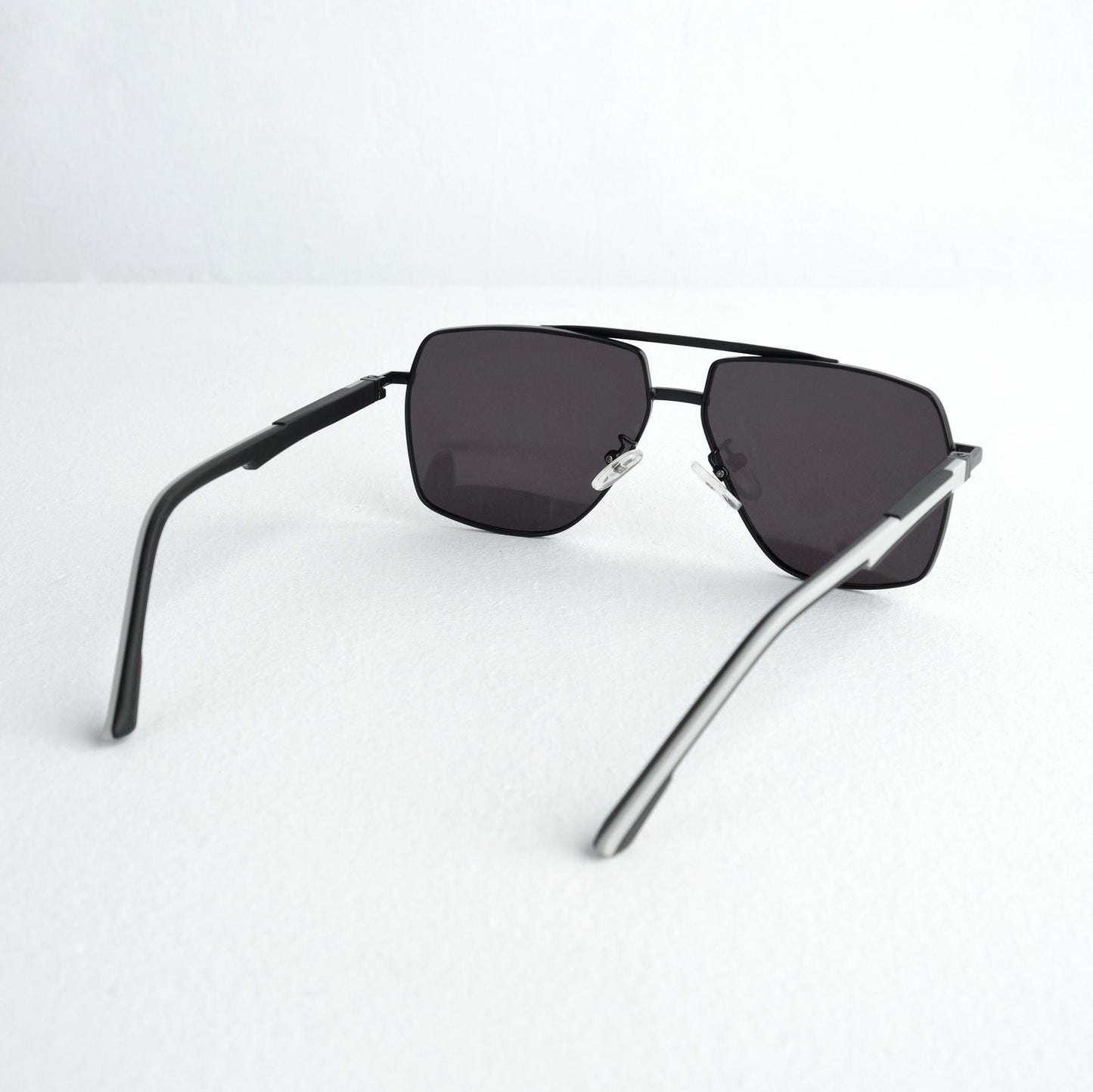 Metal black sunglasses c34