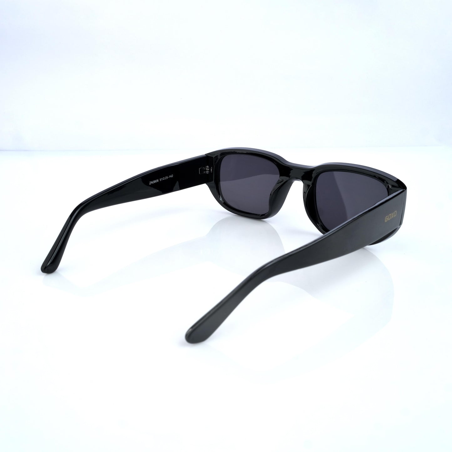 Black shades 597