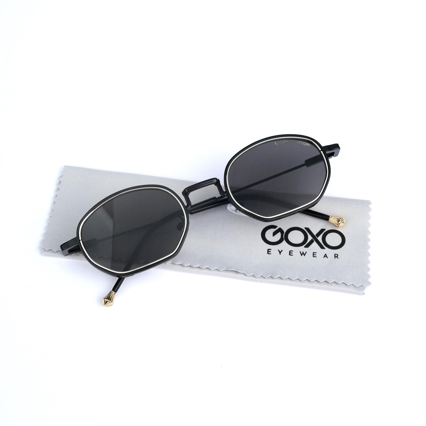Branded metal black 446