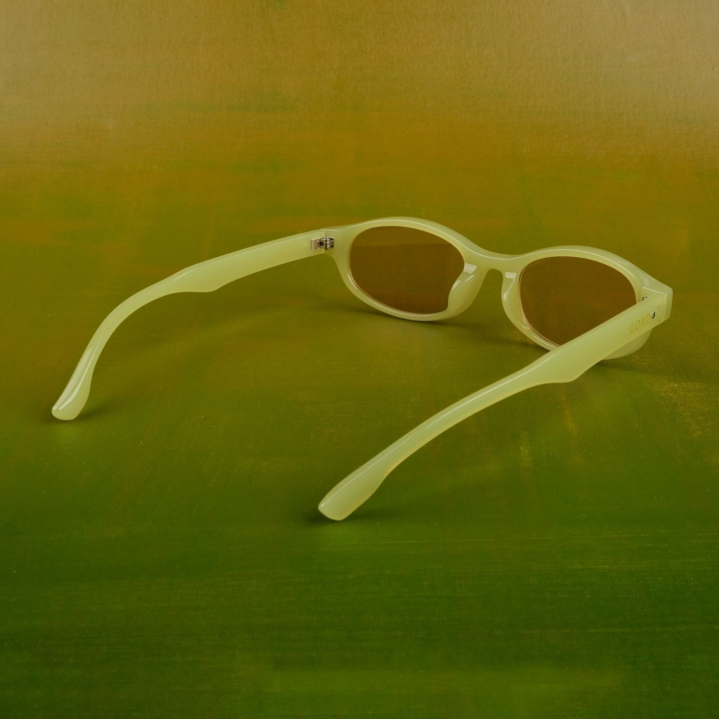 Ladies oval sunglasses lime green 152