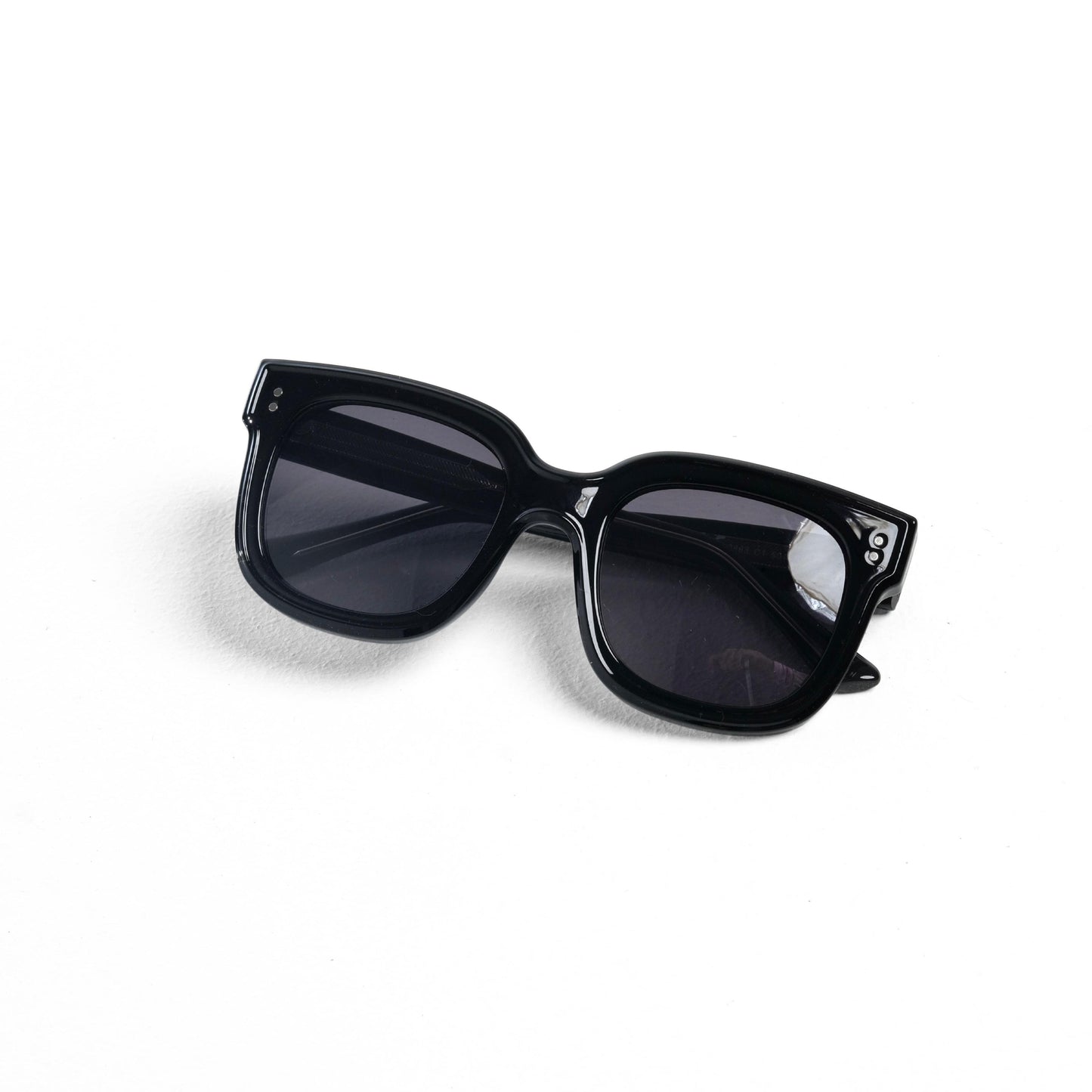 Sunglow black 728