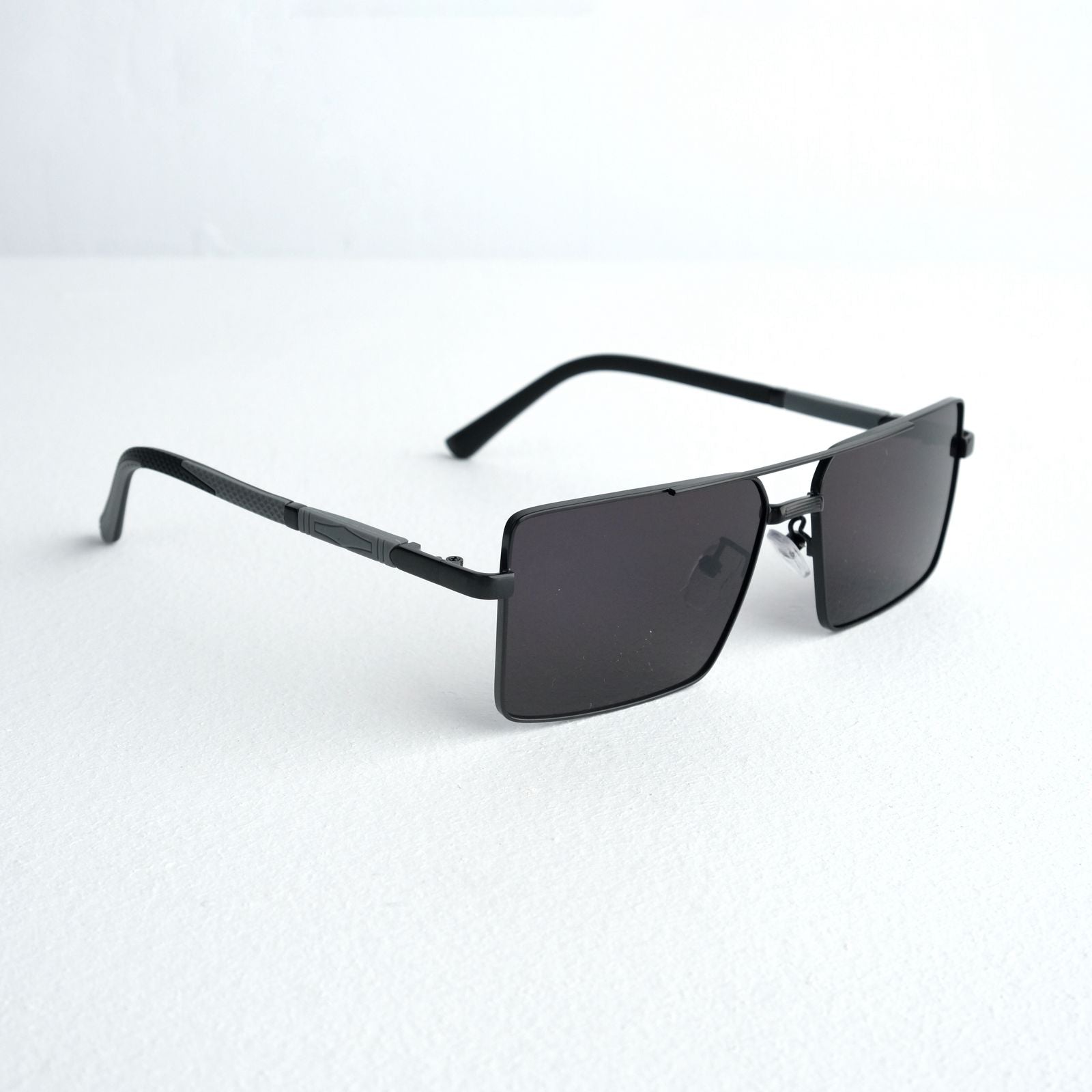 Metal black sunglasses c33