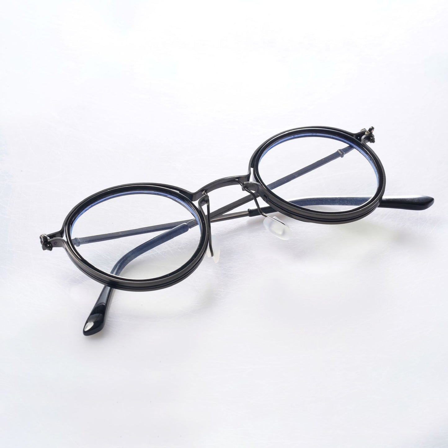 Black Metal Round Frames 225