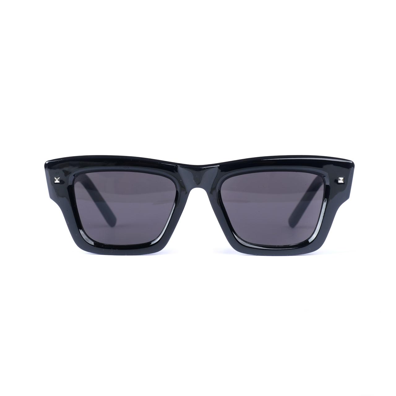 Wide Vintage Black Sunglasses 126