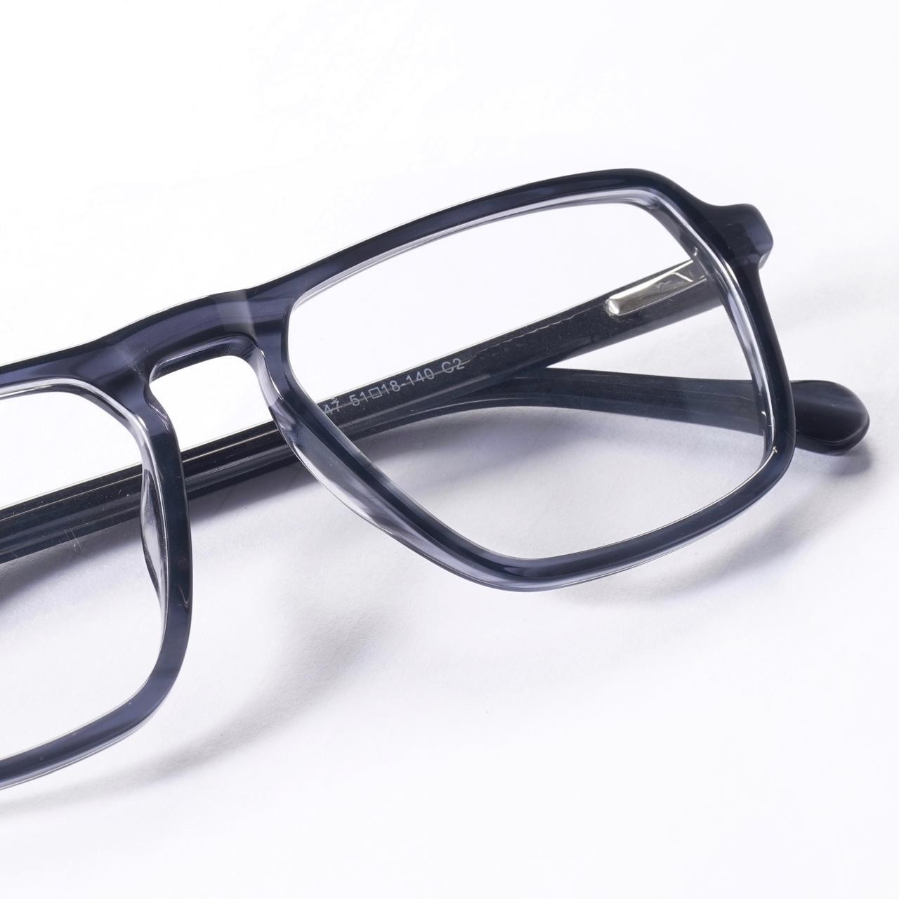 Grey rectangular frames 252