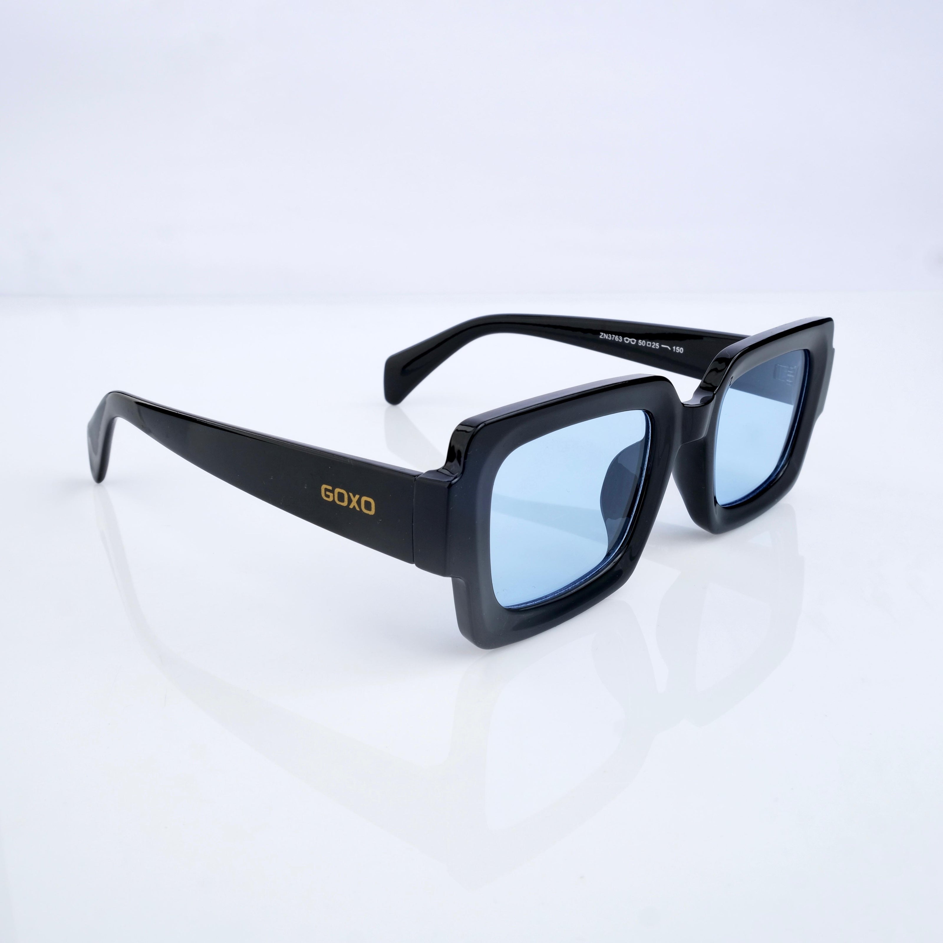 Square blue day-night 586