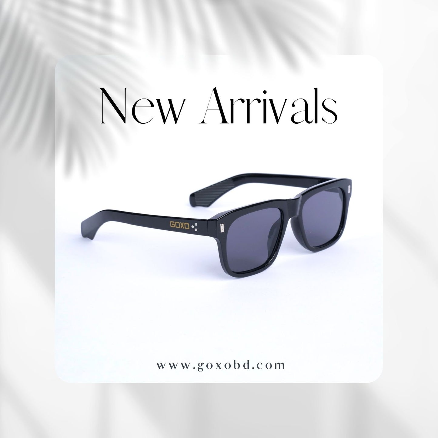 Square black sunglasses 118