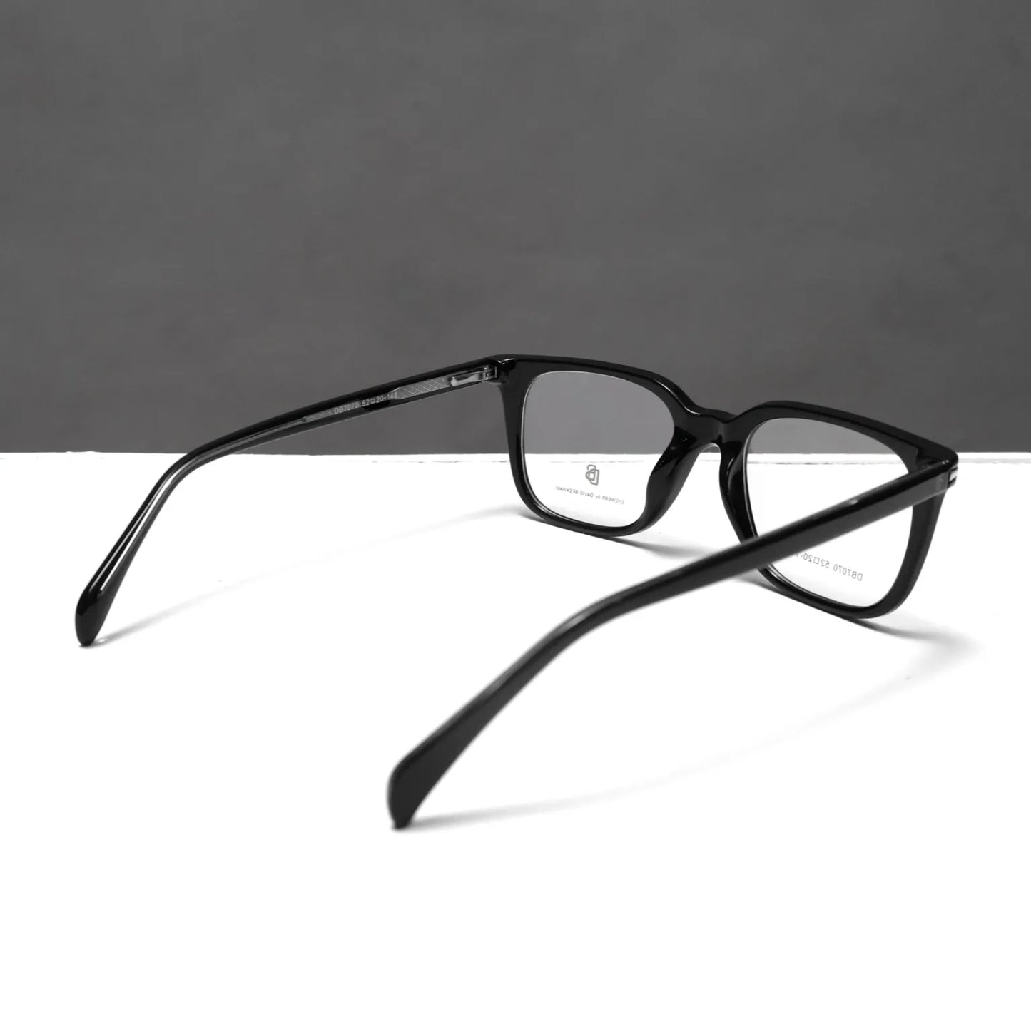 Regular frames black c43