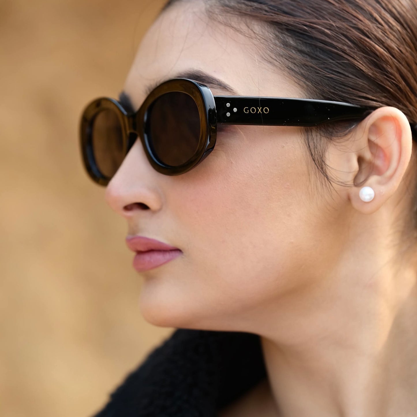 Oval ladies sunglasses black 284