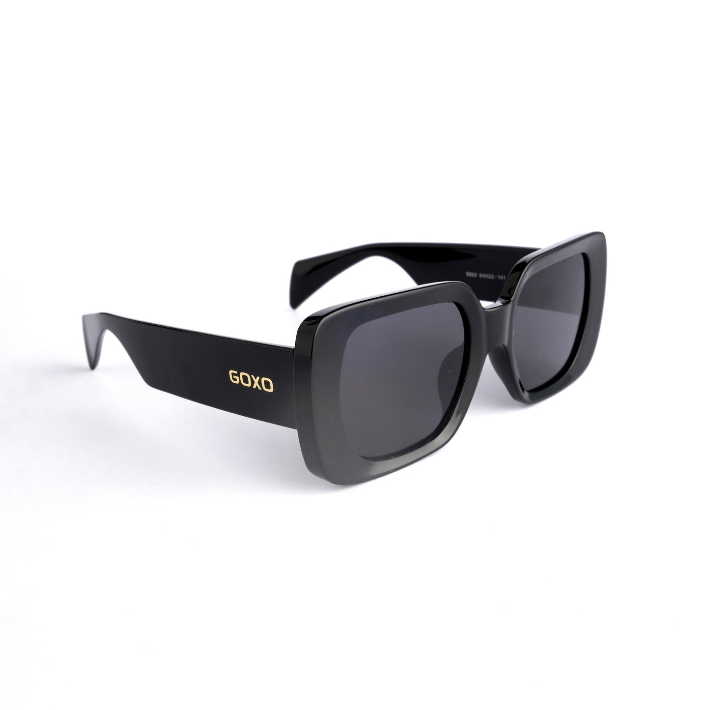 Oversized square black 650