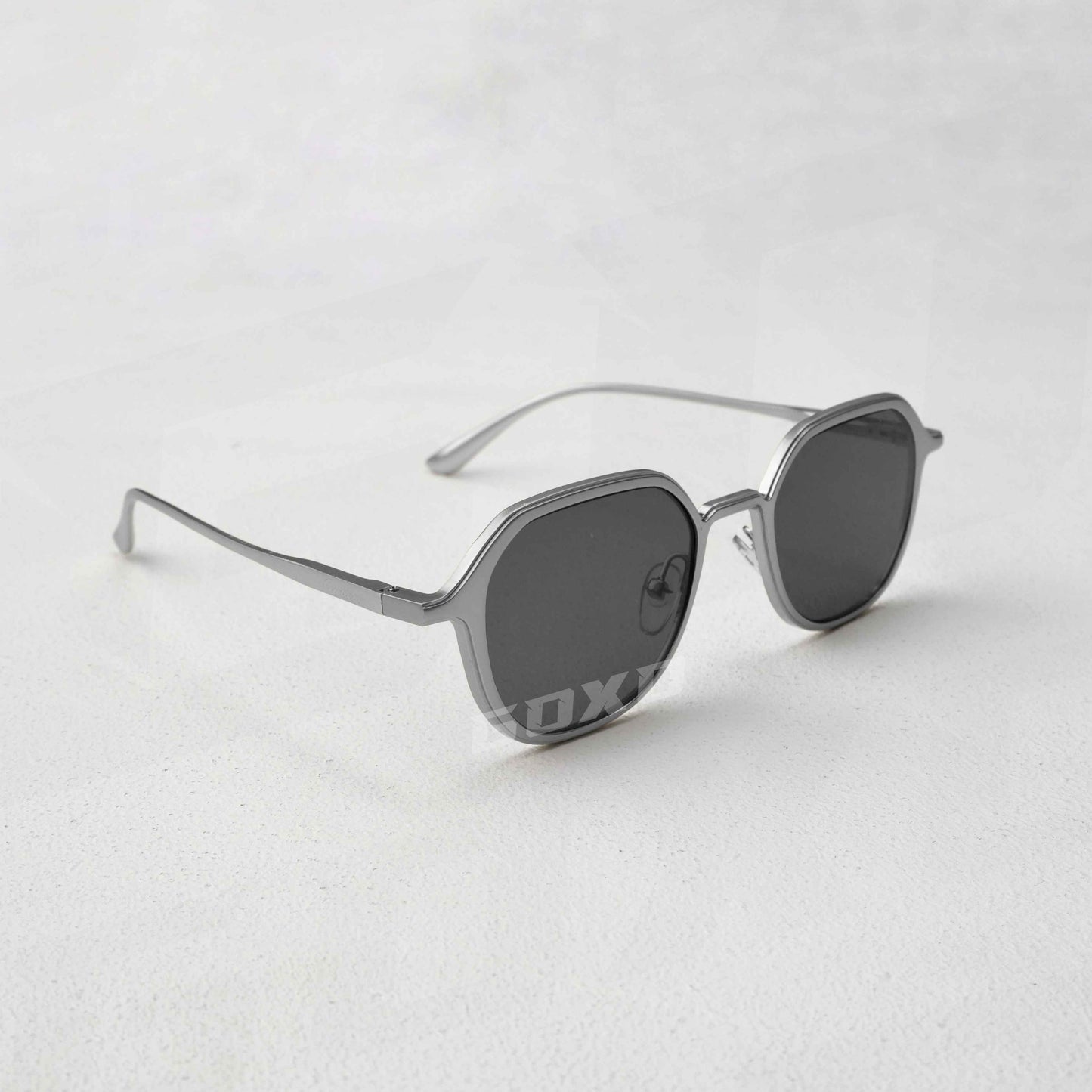 Branded metal silver c48