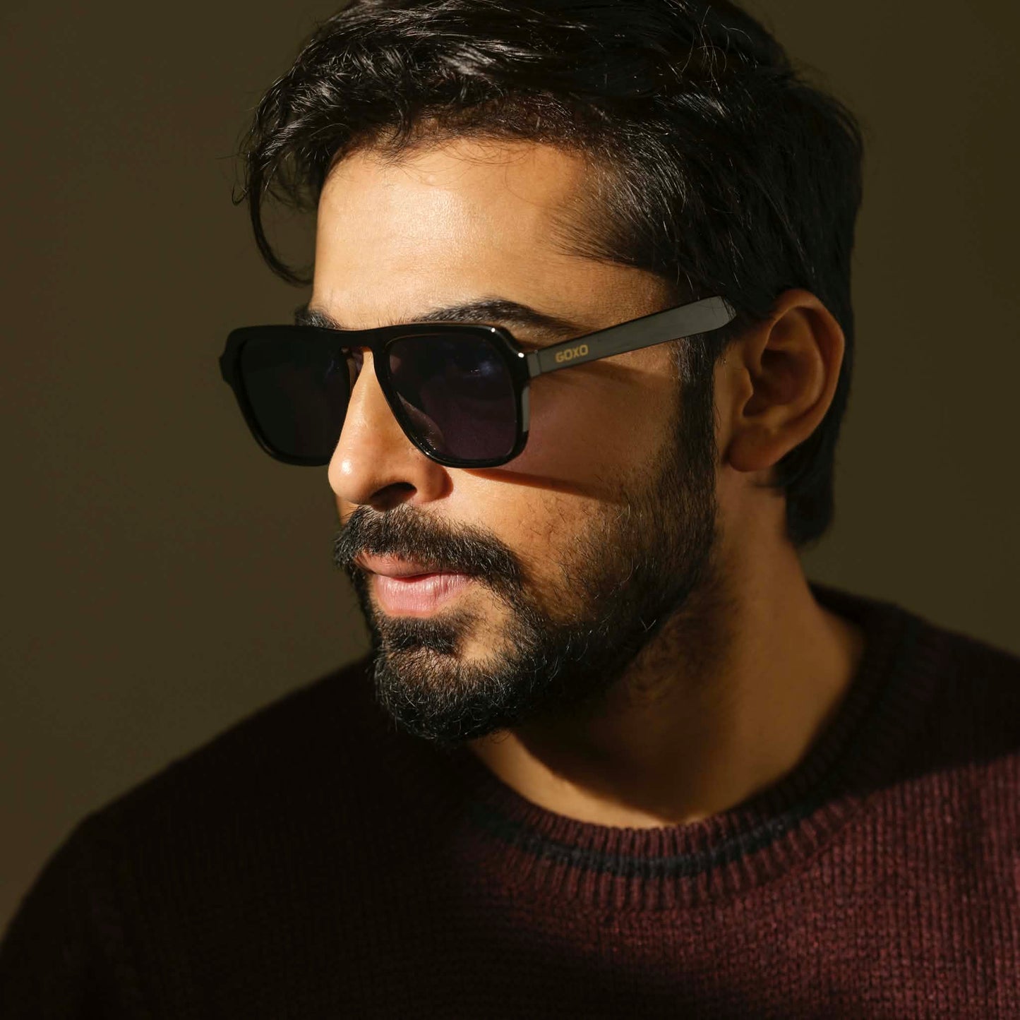 Black sunglasses 560