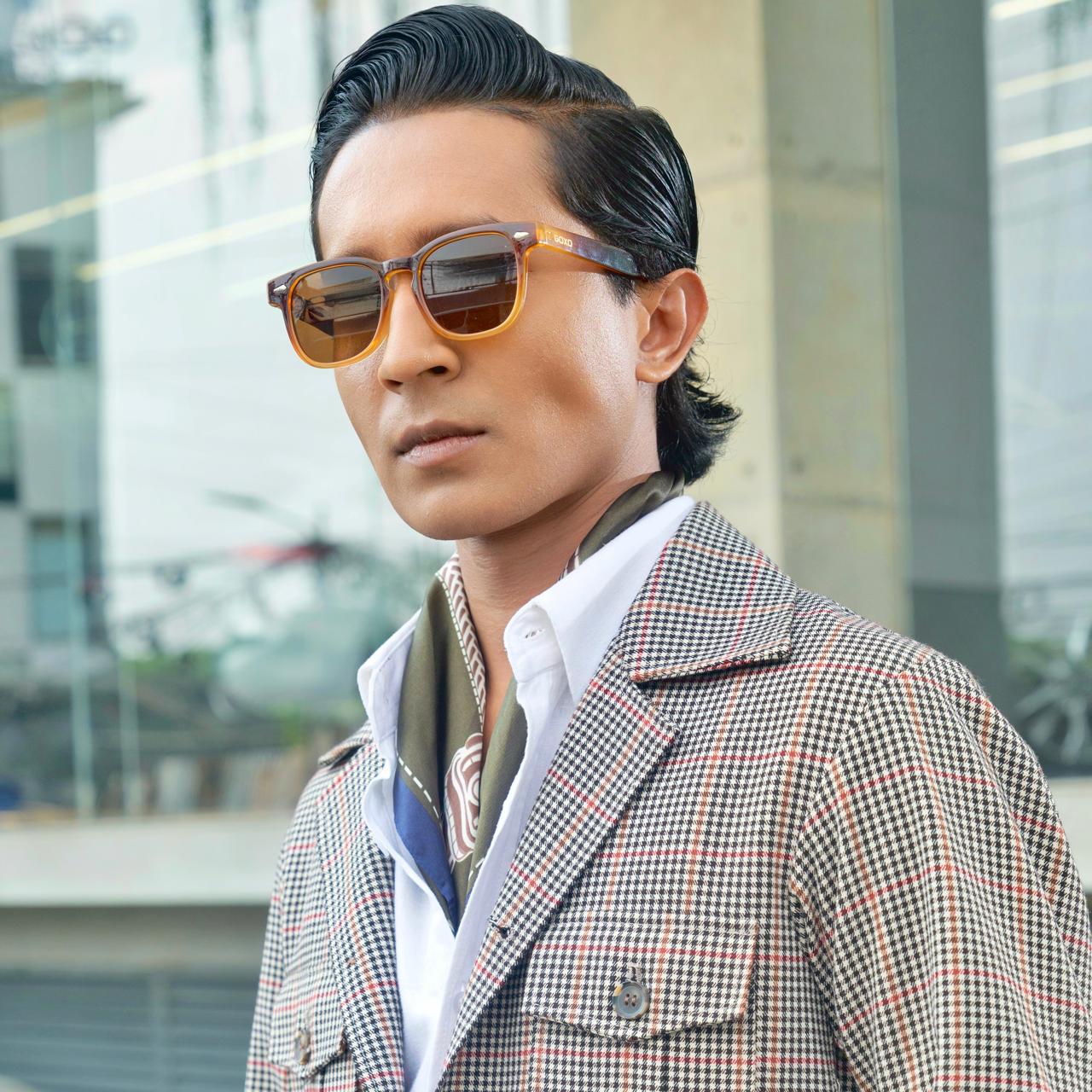 Square brown sunglass 659