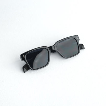 Black sunglasses c3