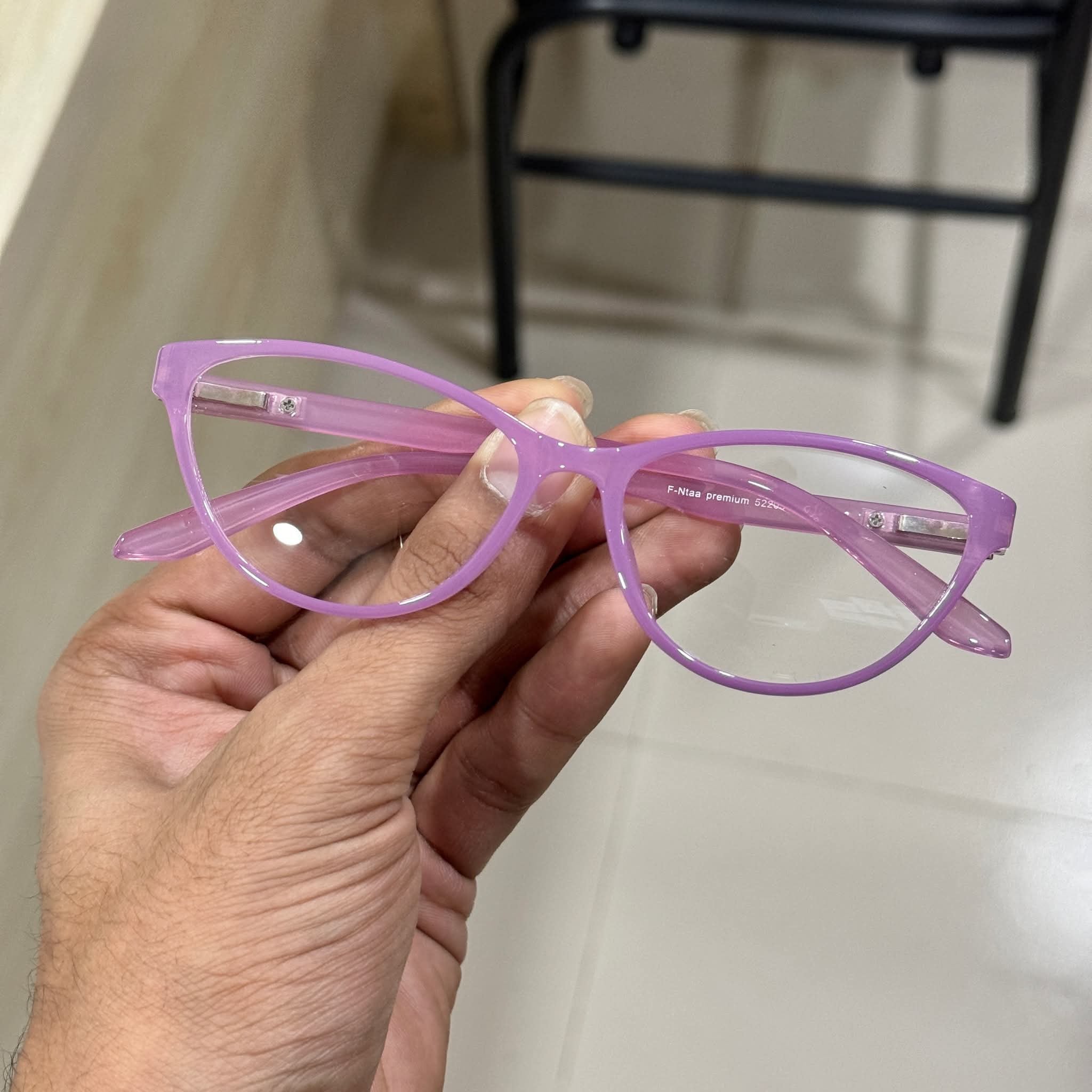 Ladies cat eye frames light purple color