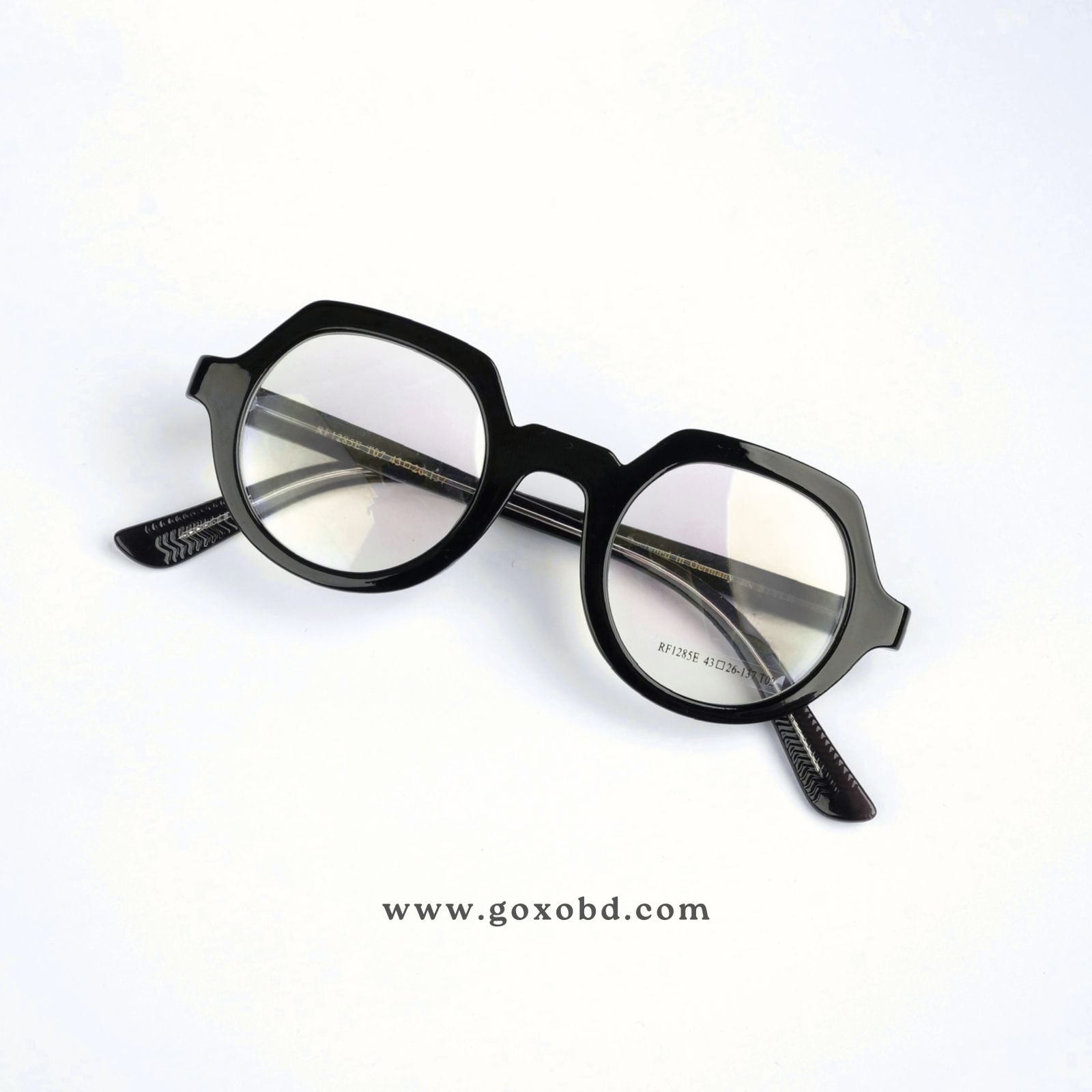 Geomatric Round-Black-B45