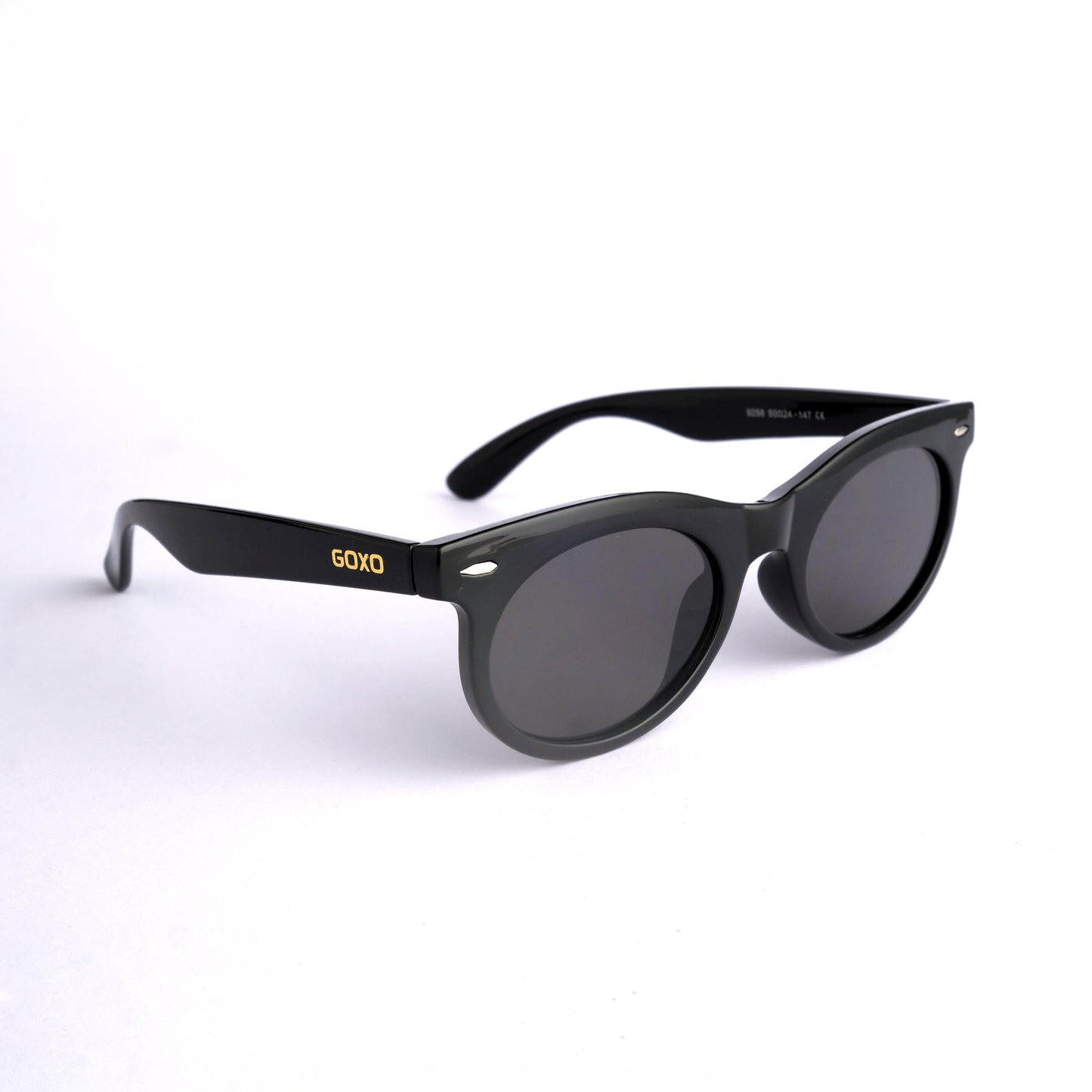 Oval wayfarer 532