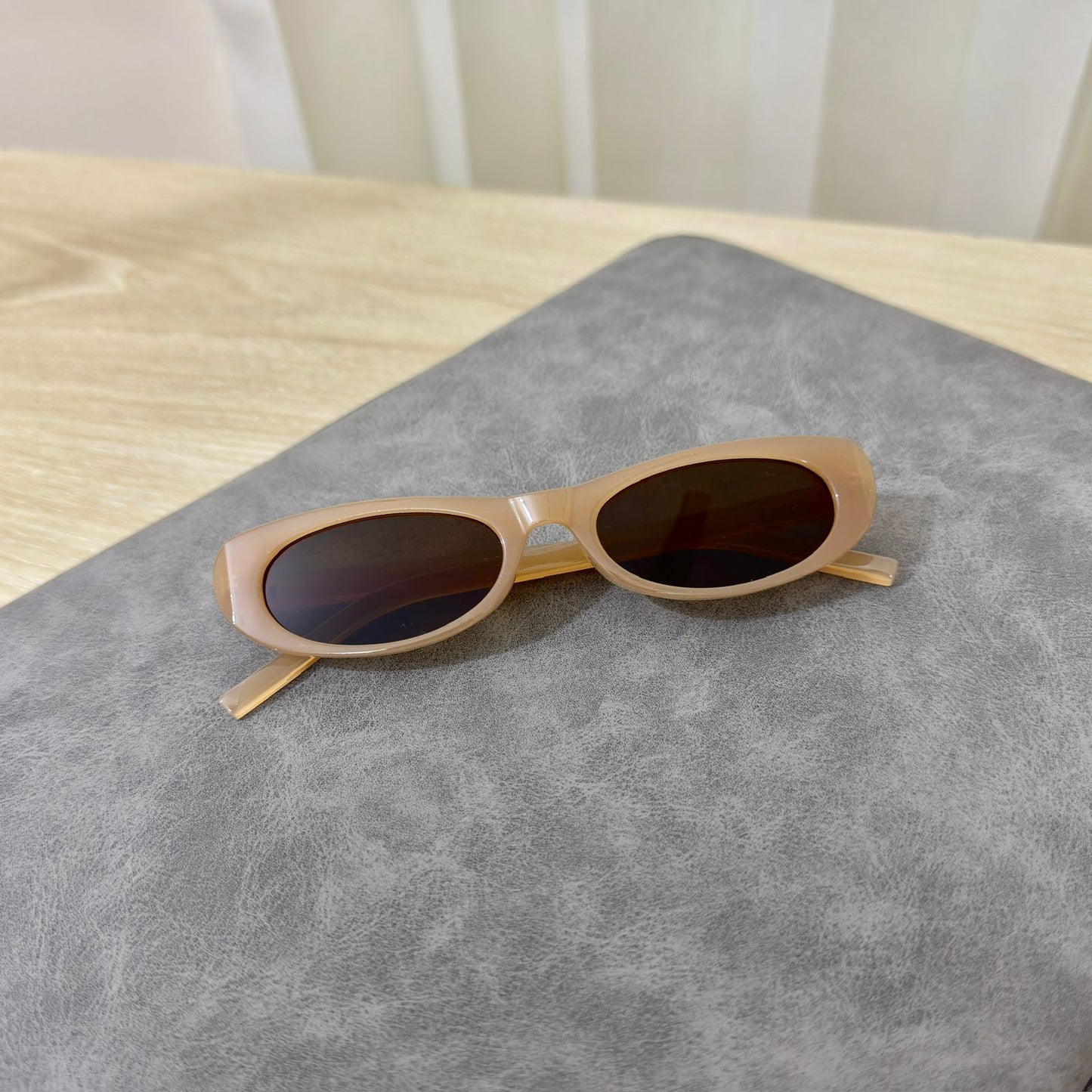 Slim sunnies brown