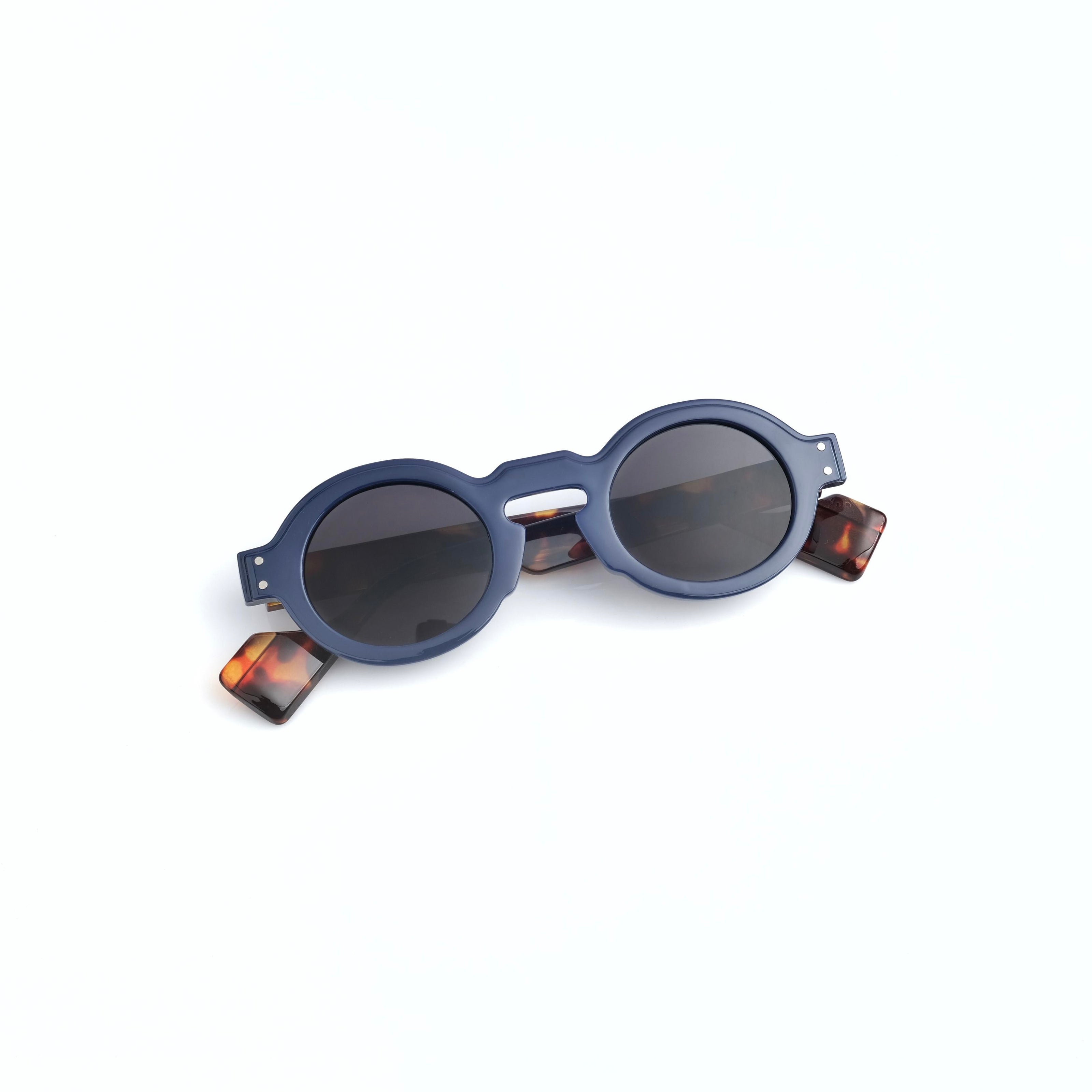 Round shades blue 681