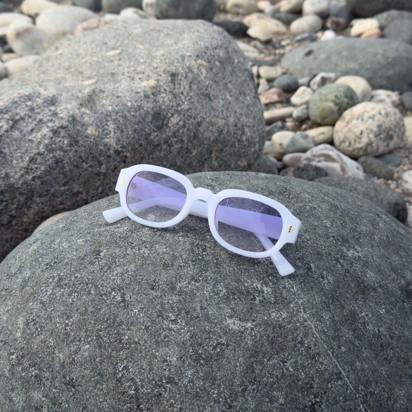Rectangle oval Pearl white sunglass 387