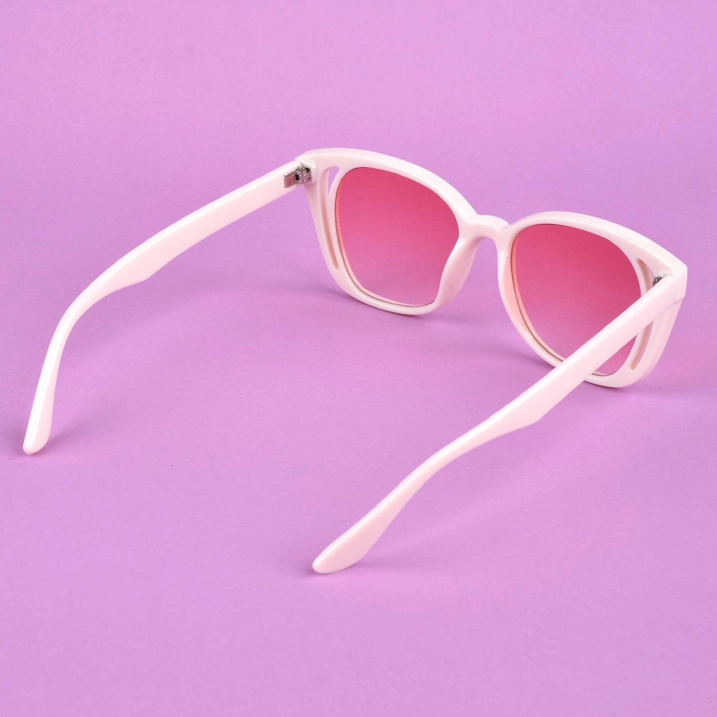 LADIES SUNGLASSES 830