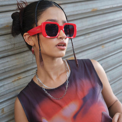 Oversized square red 652