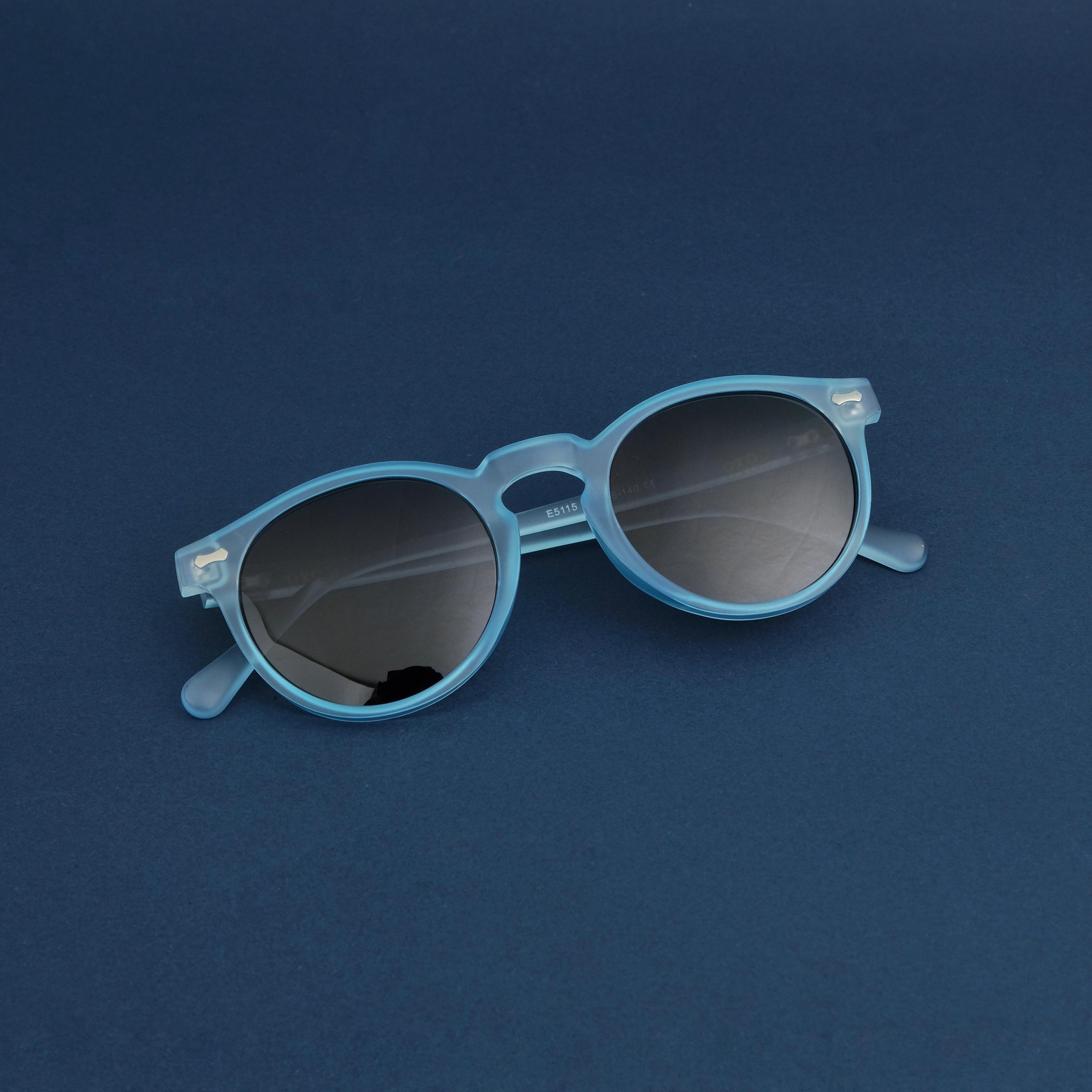 Frost blue polarized 457