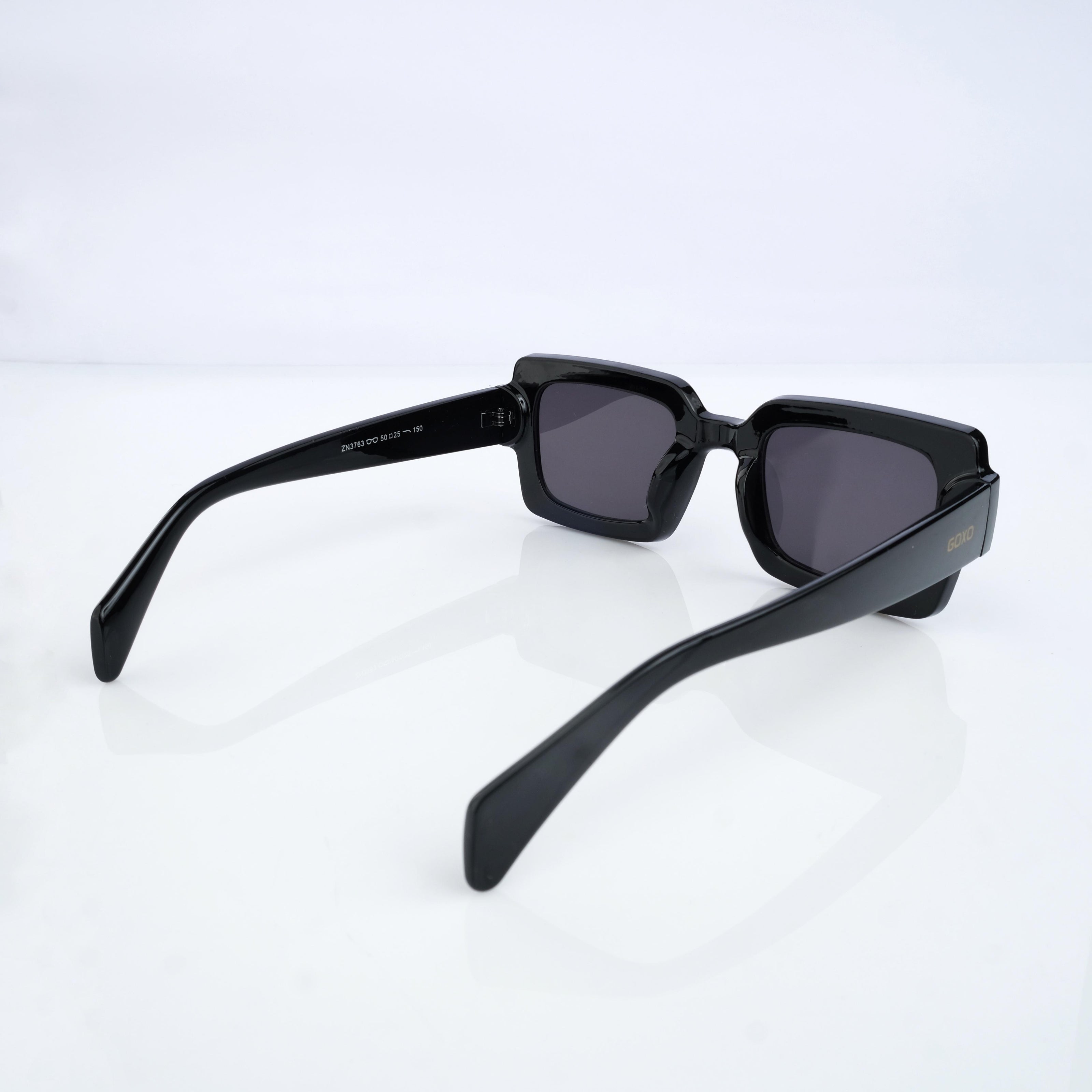 Square black sun 584