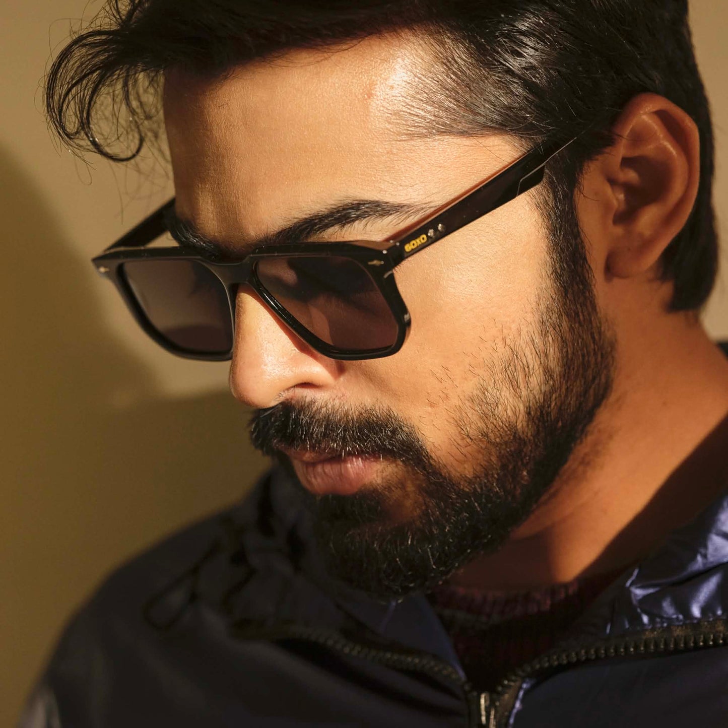 Black sunglasses 563