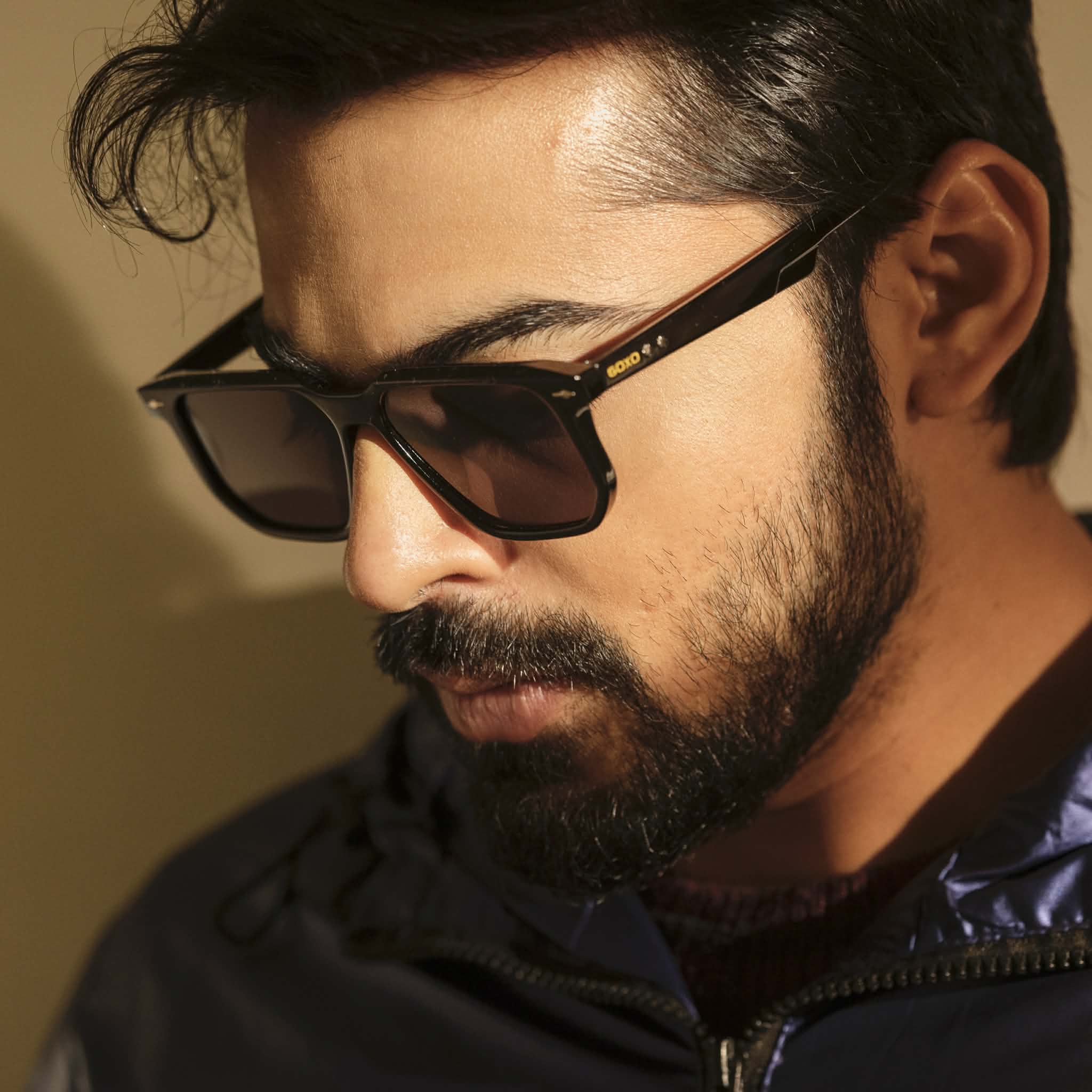 Black sunglasses 563