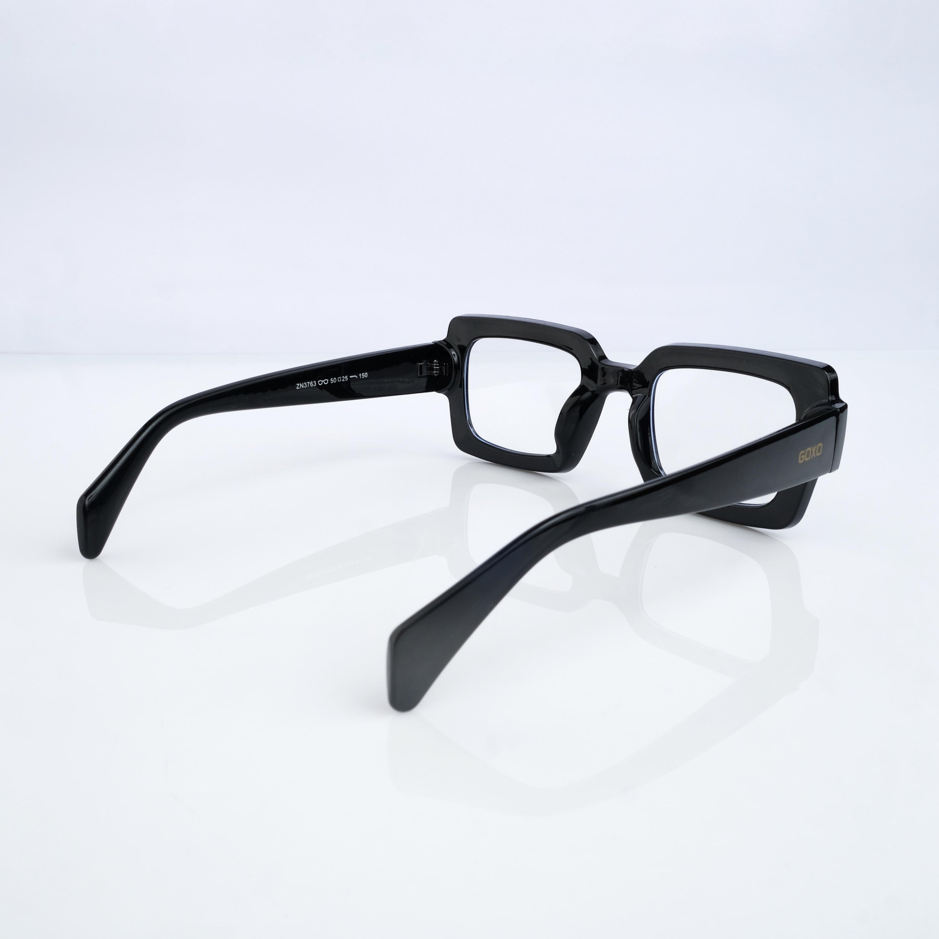 Square black frame 587