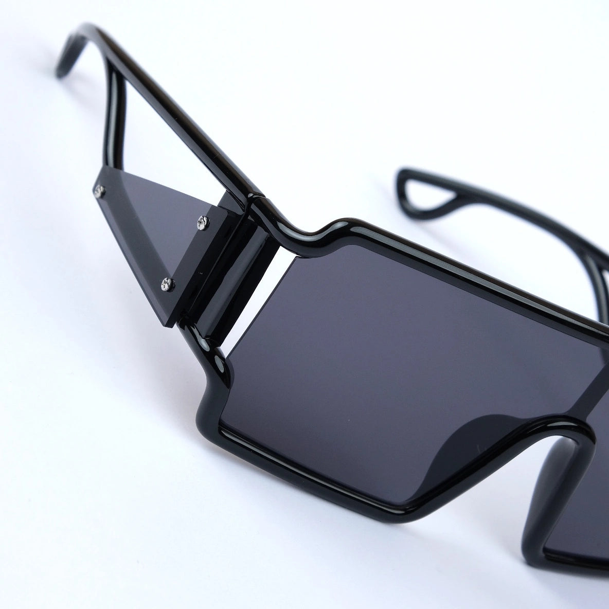 Oversized Shield Sunglasses 933