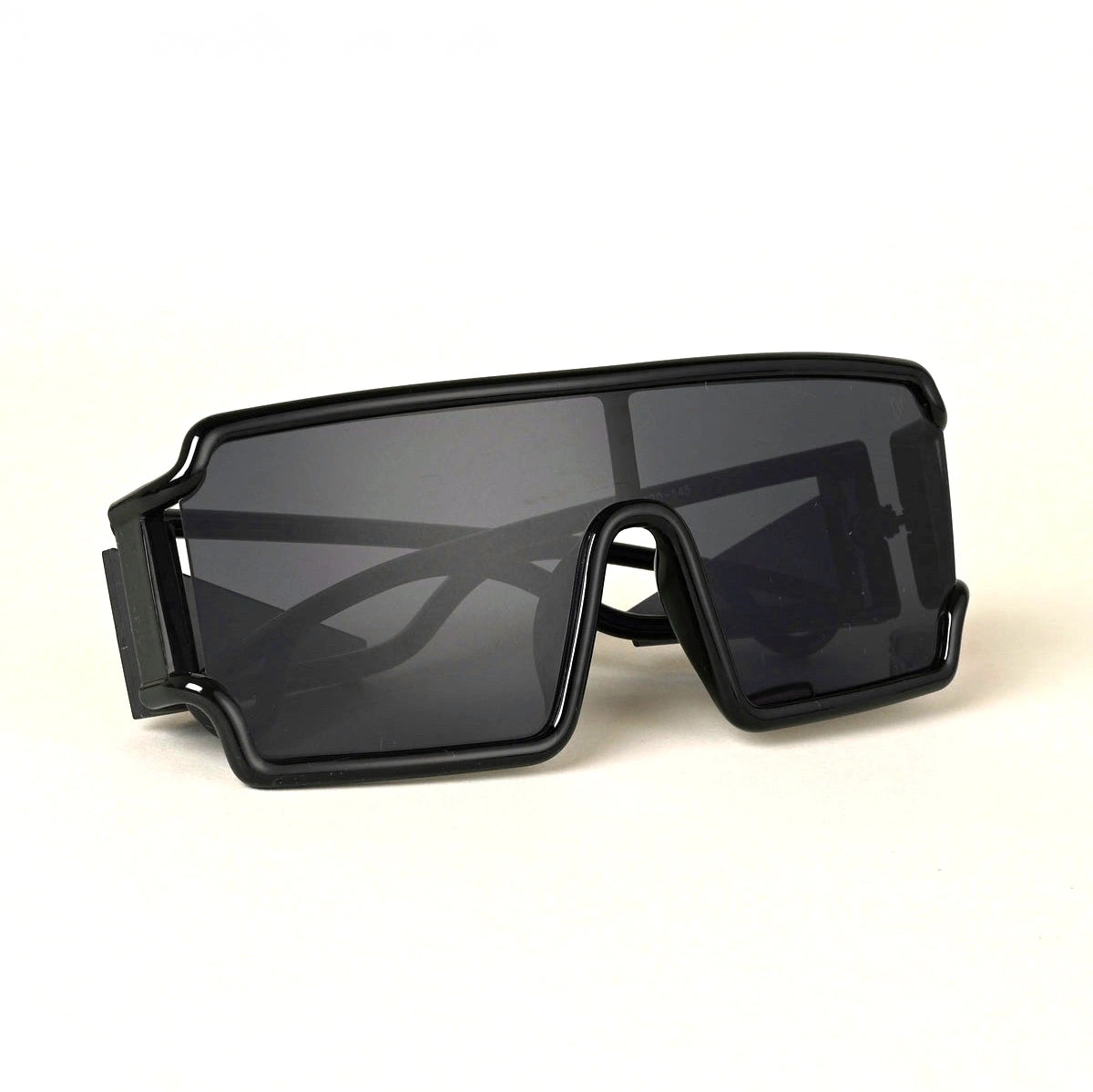 Oversized Shield Sunglasses 933