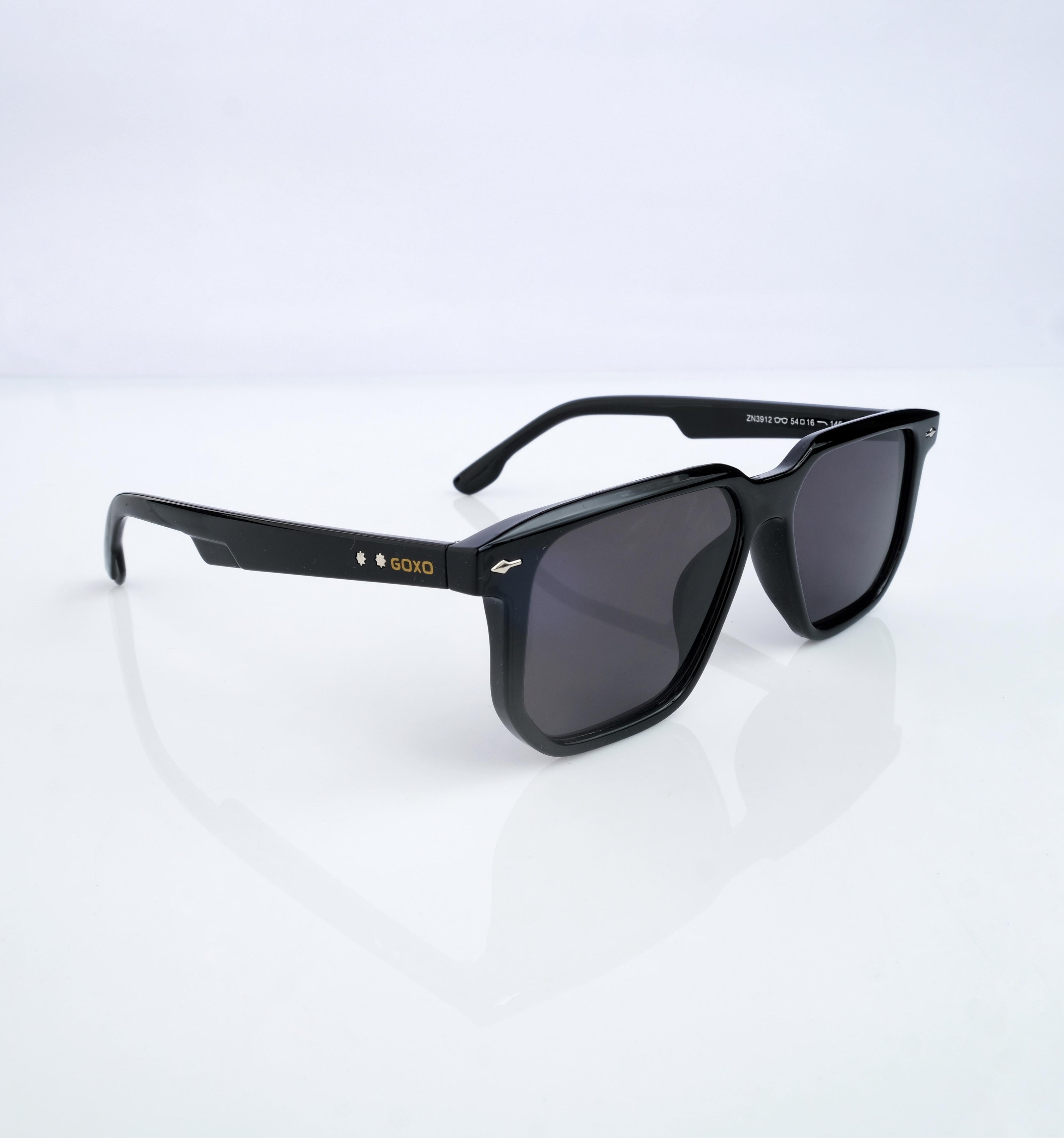 Black sunglasses 563