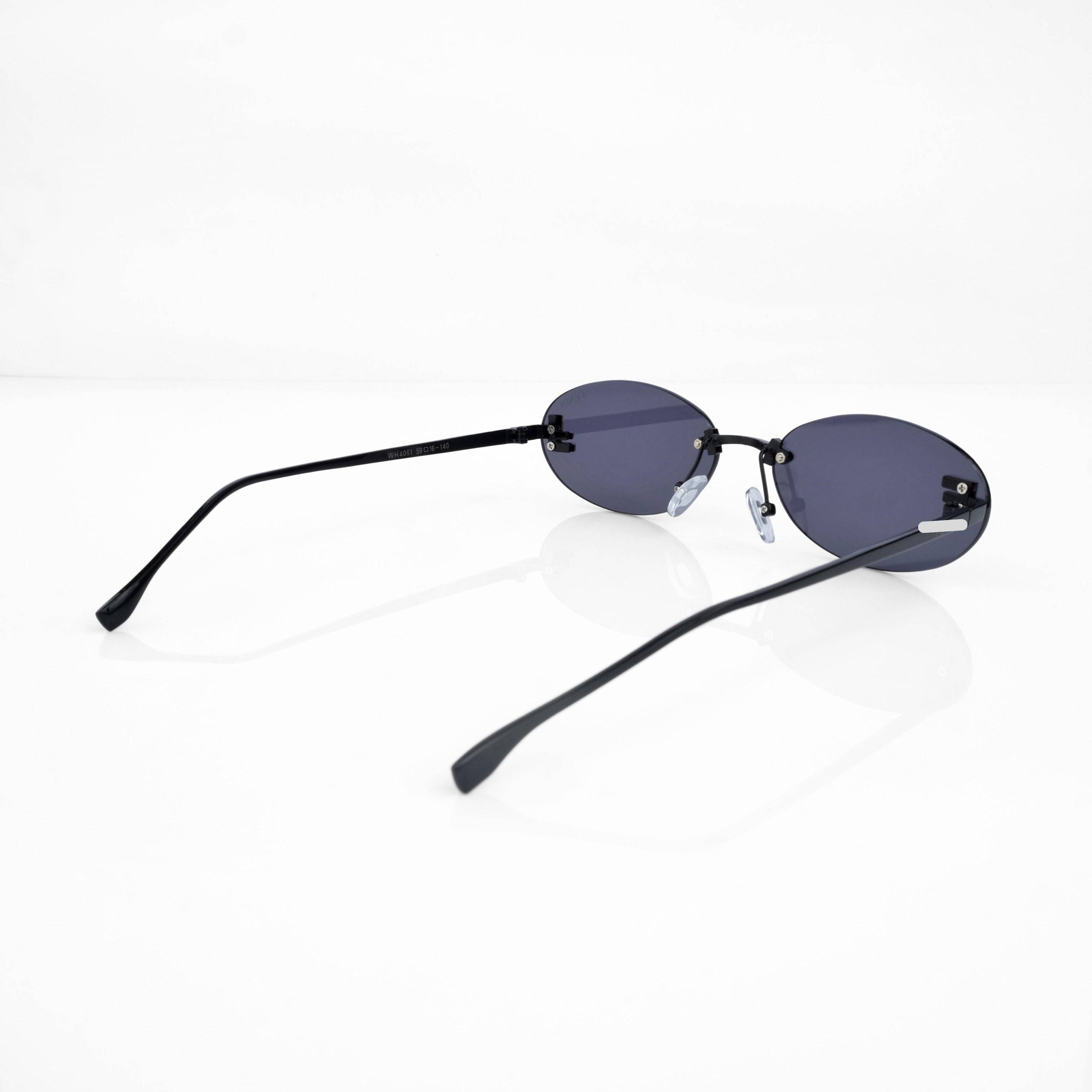 Rimless oval 581