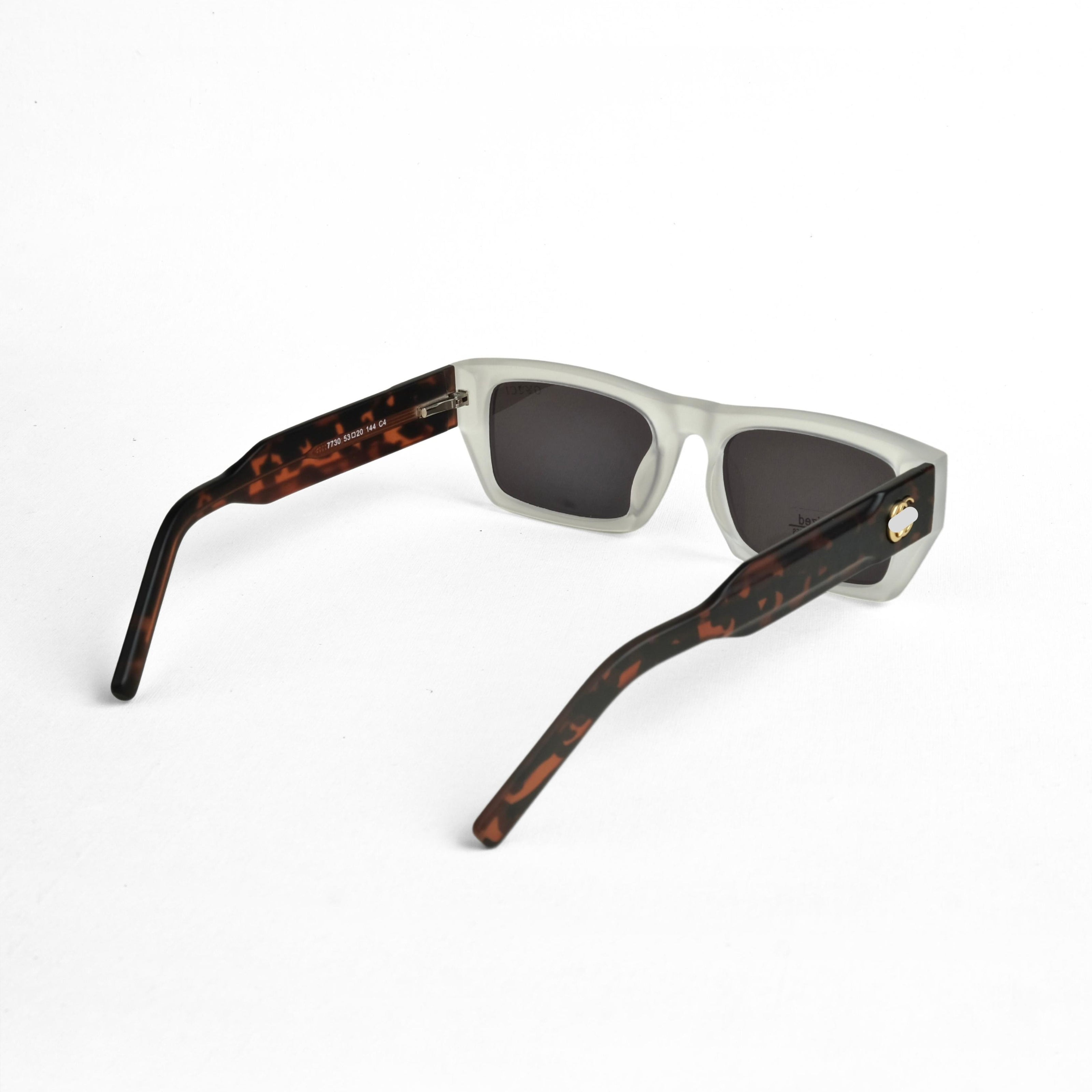 Polarized brand 537
