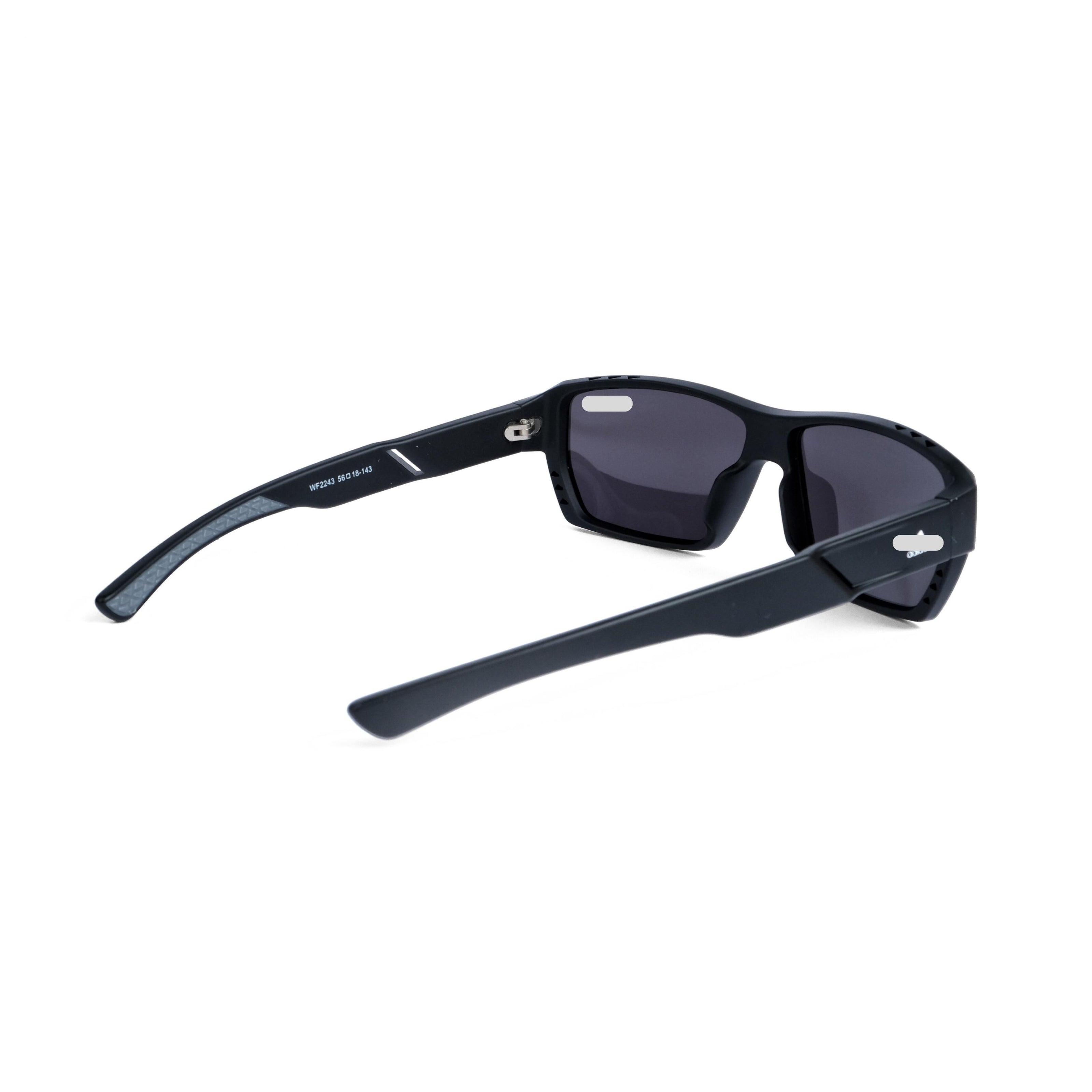 Polarized sports 543